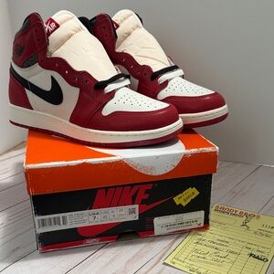 NEW Air Jordan 1 Retro High OG Chicago Lost & Found GS 7Y